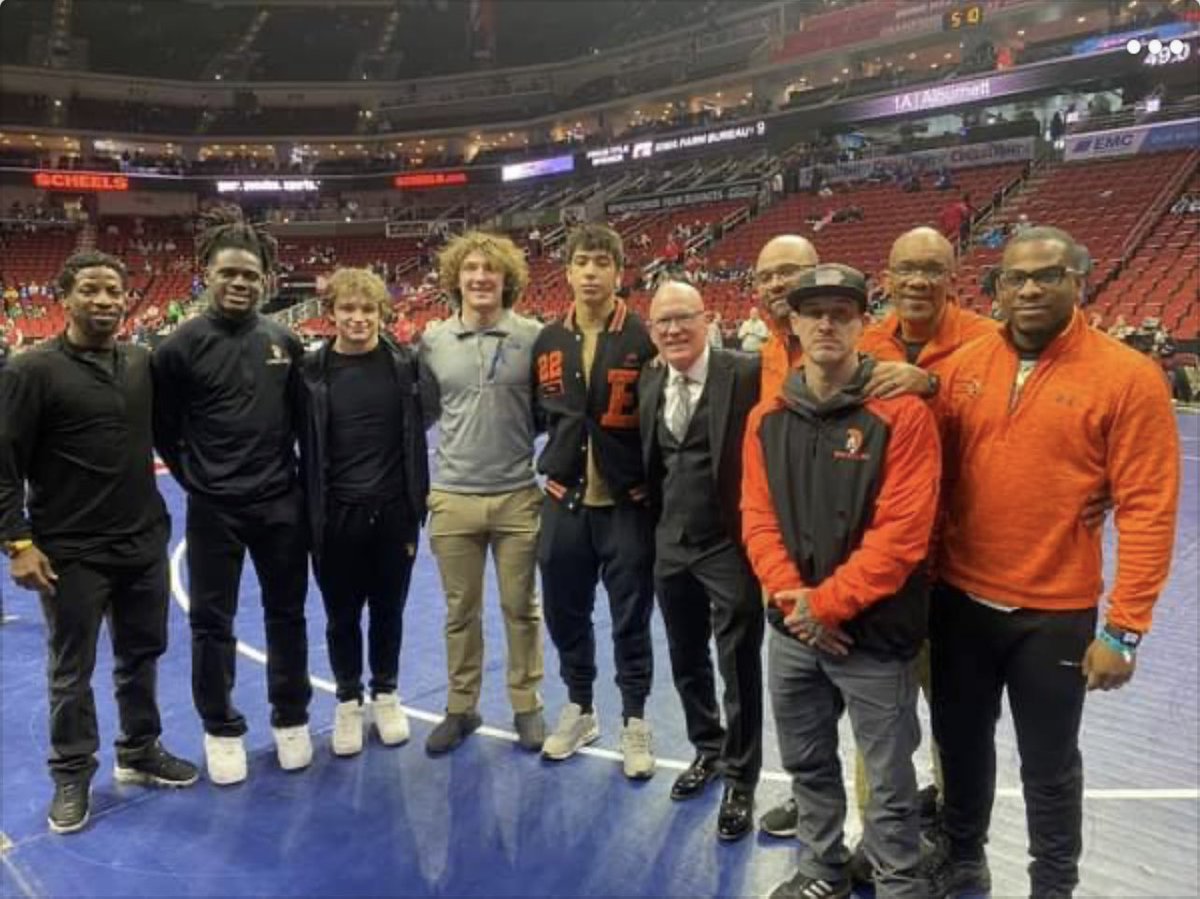 timmoses68's tweet photo. Trojan Nation: Congratulations to Eli Sallis 170 lbs. 8th place finish at the IHSAA 2022 State Wrestling Meet…🧡🖤 https://t.co/1eCeeNJoAq