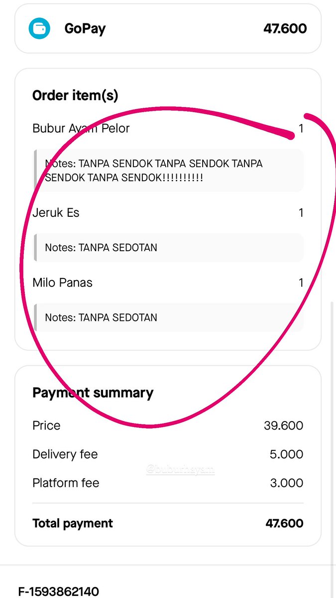 dianparamita's tweet photo. Udah nggak ngerti lagi sama resto2 yang udah dikasih notes “TANPA SENDOK”, udah di-DM, bahkan ditelpon, tapi tetep ngasih sendok plastik!!! Kok ignorant bgt sih?! Kurang apa berita tentang sampah plasik merusak alam?? Kok bisa ga peduli?? Plis, bantu saya, saya harus gimana lagi? https://t.co/MzKhaLJITu