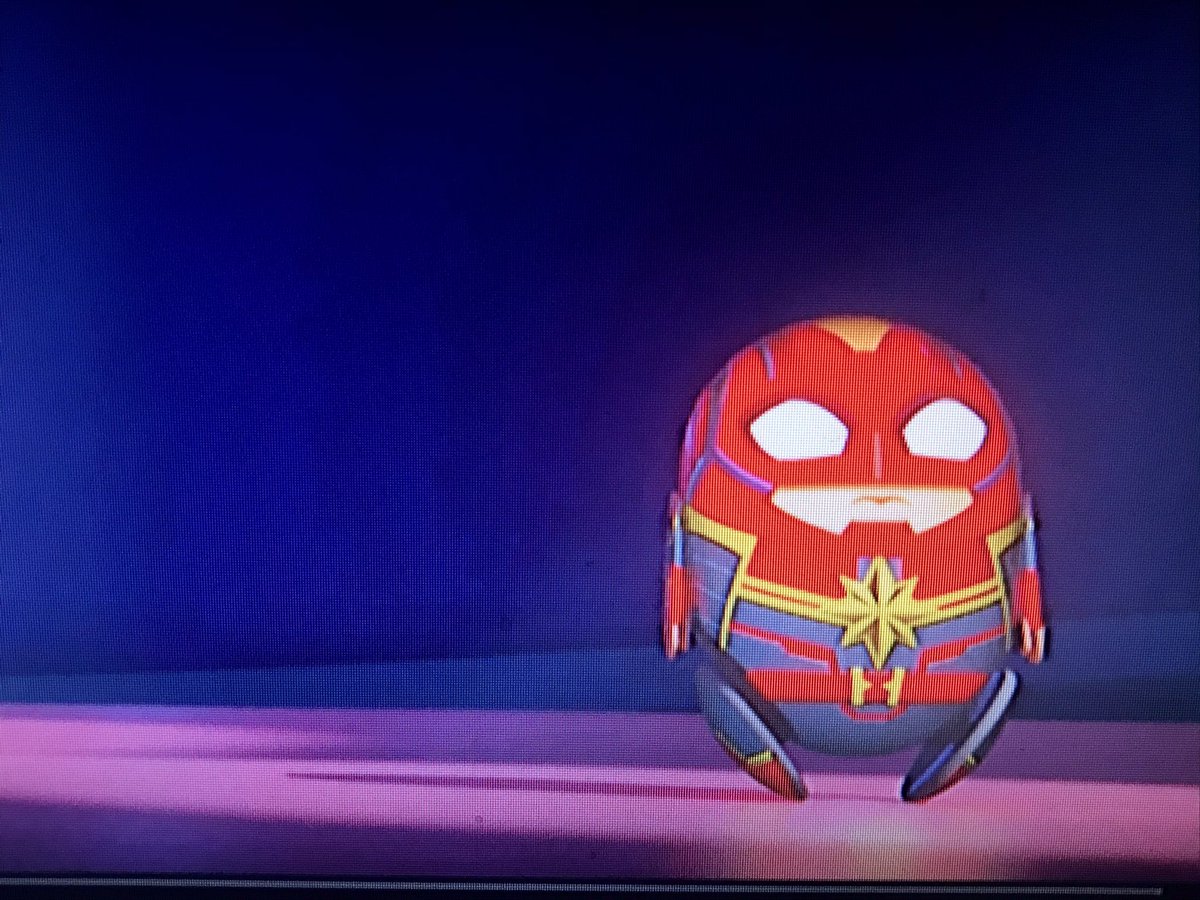 hellynasoutie's tweet photo. Amei assistir #RonBugado e principalmente amei ver a Captain Marvel sendo usada como referência ❤️🌟 https://t.co/8xcc9RcQE8