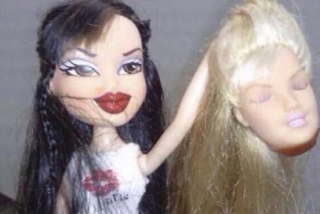 YousufMo196's tweet photo. Maddie decapitating Cassie cuz she was going after Lexie  #EUPHORIA https://t.co/MJlfJJOrT5