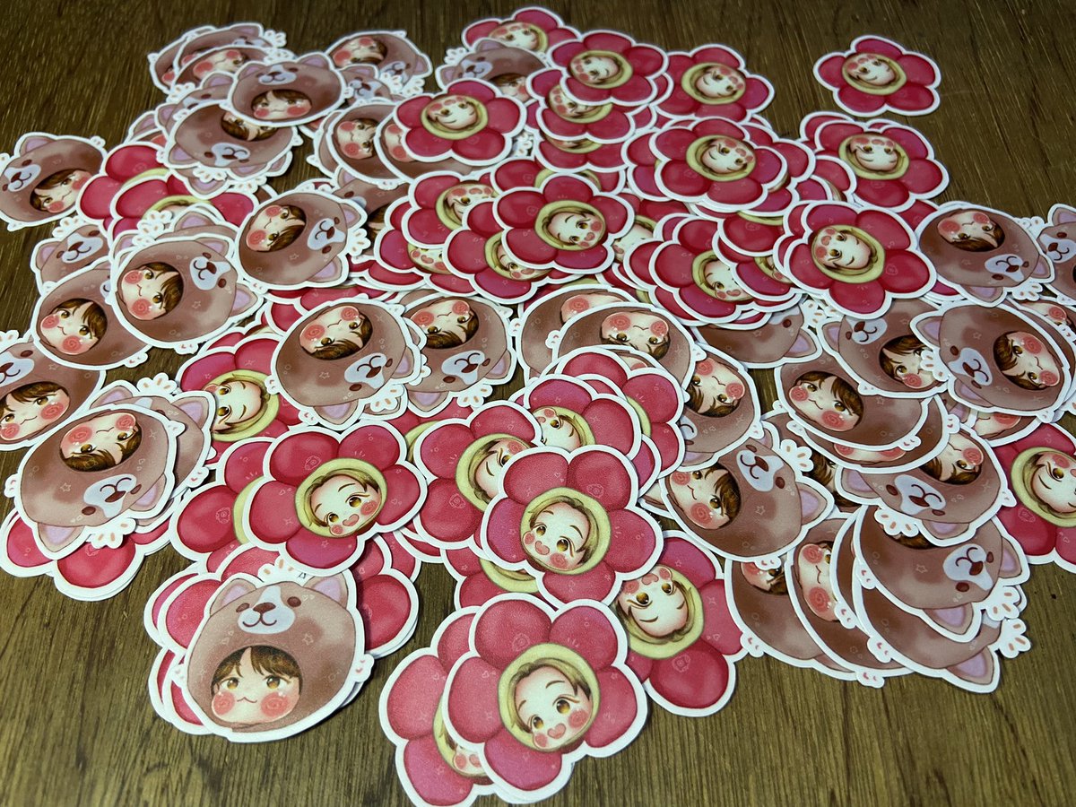 thebrylife's tweet image. Thank you hasseyo!

#CustomizedPhotocards #customizedstickers #MachineCut