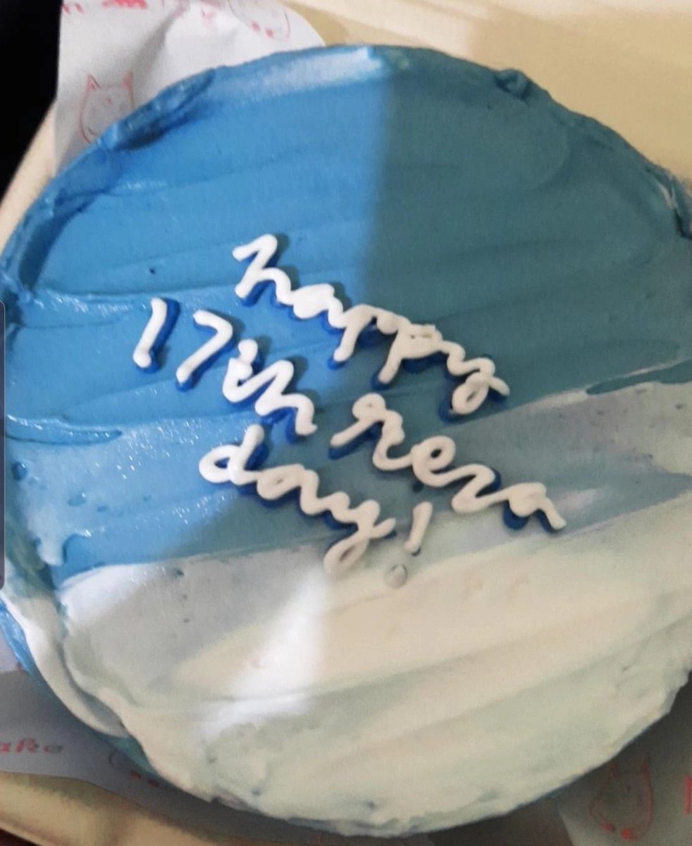 asterollation's tweet image. Even though my birthday is still tomorrow but thank you for the gift, Kya. Istg I really like this gift.