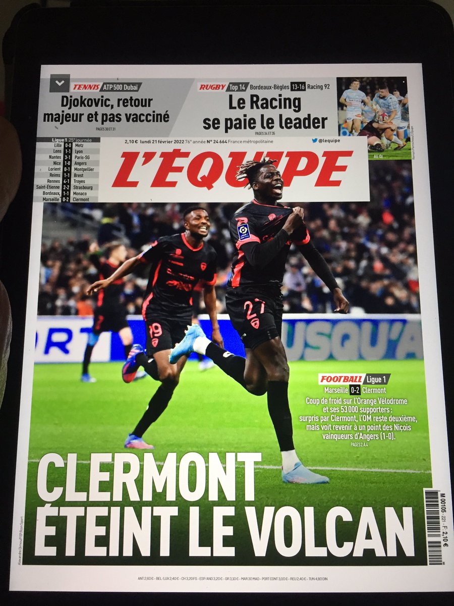 100pour100CF63's tweet photo. ❤️❤️❤️❤️❤️❤️ #CF63 #OMCF63 https://t.co/oO1e1oogRZ