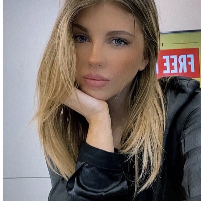 Rachelorton__'s tweet photo. #NewProfilePic https://t.co/eaeSs8heAR