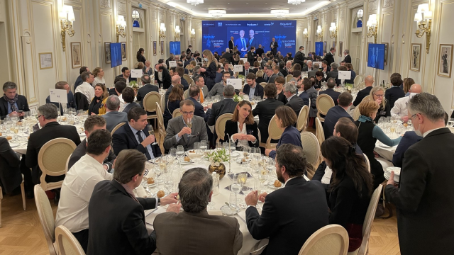 thierryAxway's tweet photo. For the third year, @Axway is proud to partner with the Grands Prix de l’Accélération Digitale #GPAD, a prestigious competition organized by @bfmbusiness that rewards the best digital transformation projects. @e_methivier shares his impressions here. https://t.co/oAwqfXeYkz https://t.co/uXNNwANitY