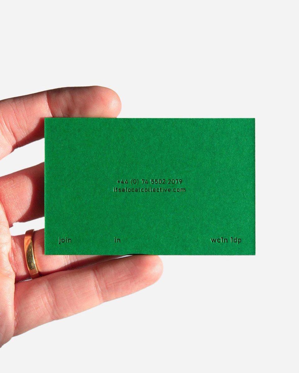 To reduce waste, <a href="/JotPaperCo/">Jot Press</a> offer their paper cut offs and samples as a free paper option for customers print jobs! These business cards were printed on leftover stock of <a href="/colorplanpapers/">GF Smith Colorplan</a> Mandarin &amp; Lockwood Green, for <a href="/LCollective_/">it's a local collective</a> ♻️ 👏🏻