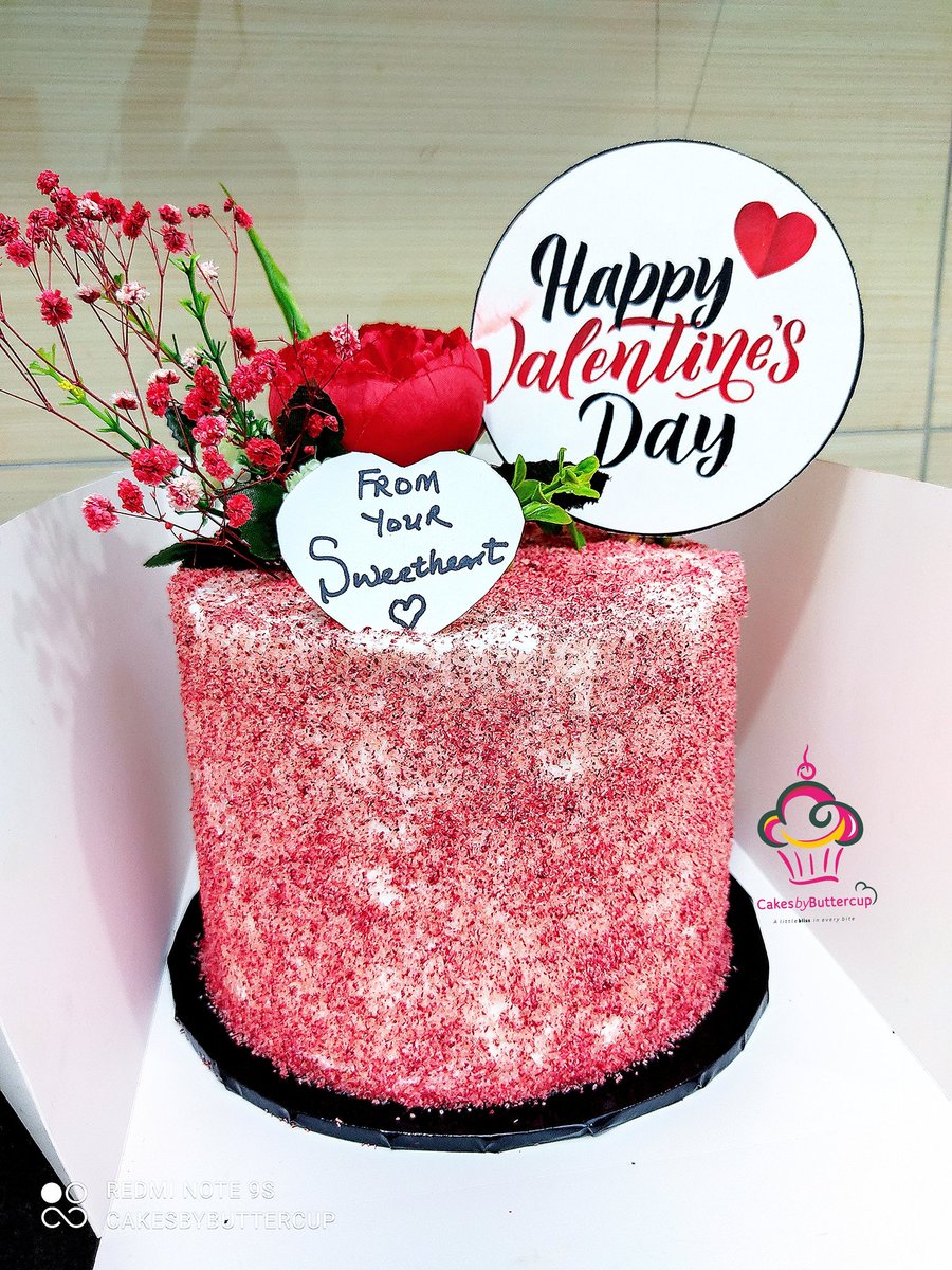 Aya_Agbebi's tweet photo. Valentine came and is gone but NEVER stop showing love. #subtlereminder

#cakesbybuttercup

Pls, help retweet. Thank you https://t.co/fTR4TQsymQ