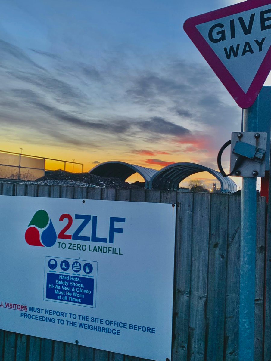 This was the calm between the storms. Beautiful pic.