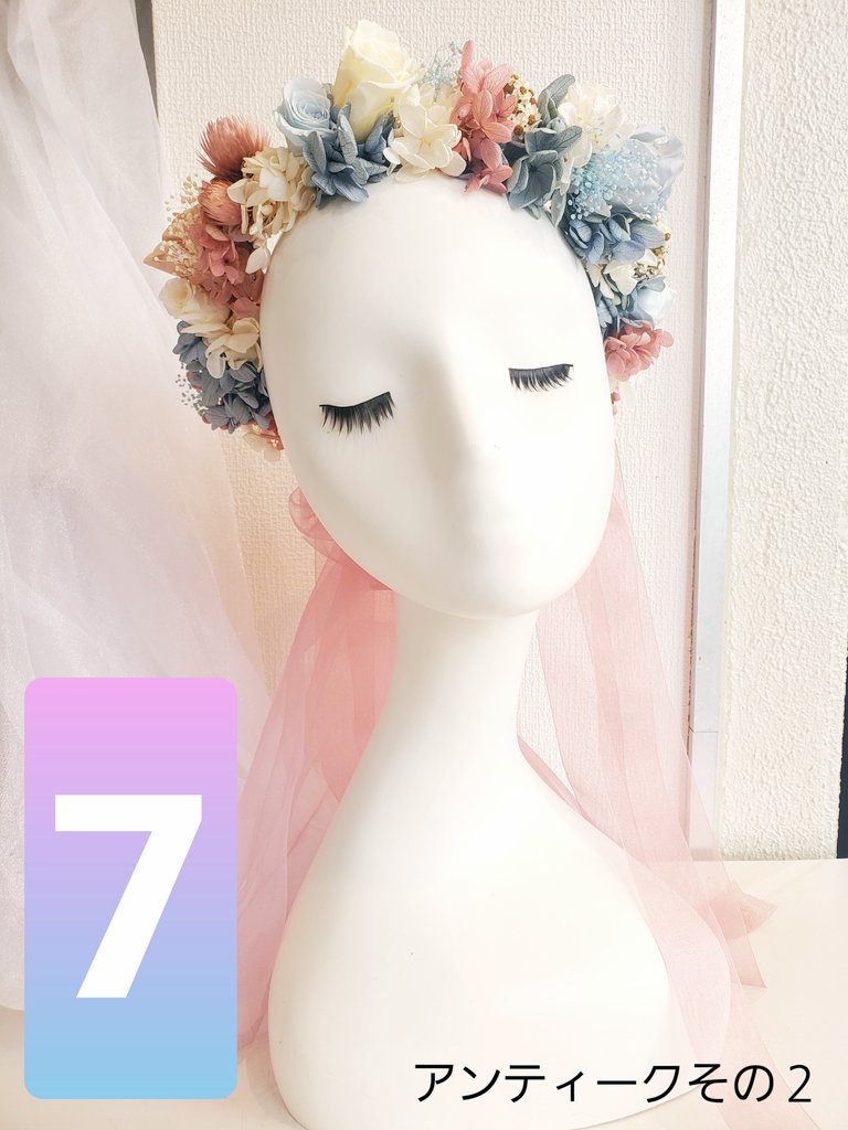 秋葉原のお花屋さん 花文 Hanabun 花冠 Hanakanmuri 7 アンティークその2 130 税込価格 被ったらただの天使 秋葉原 花冠 花文 花屋 メイド アイドル 卒業 イベント お花 プリザーブドフラワー 花かんむり はなかんむり 生誕祭