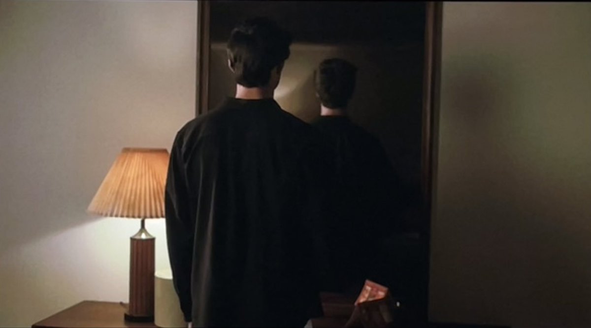 truecinemabuff's tweet photo. #Euphoria Season 2 Episode 7: 'The Theater and It's Double' | René Magritte’s La Reproduction interdite (Not to Be Reproduced), 1937 https://t.co/2A3FJs9jND