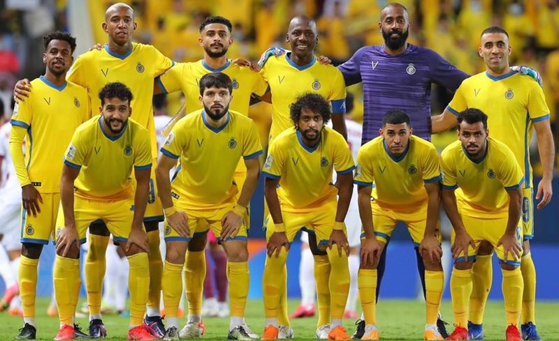 #النصر_الهلال رغم كل الصعاب والعراقيل امام العالمي؛  وكل التحليلات الرياضية والترشيحات في كفة الفريق المنافس؛ لكني على ثقة في استحضار الهمة العالية في نفس كل لاعب عالمي داخل المستطيل،،، بالتوفيق لرفع راية العالمي خفاقا باذن الله.