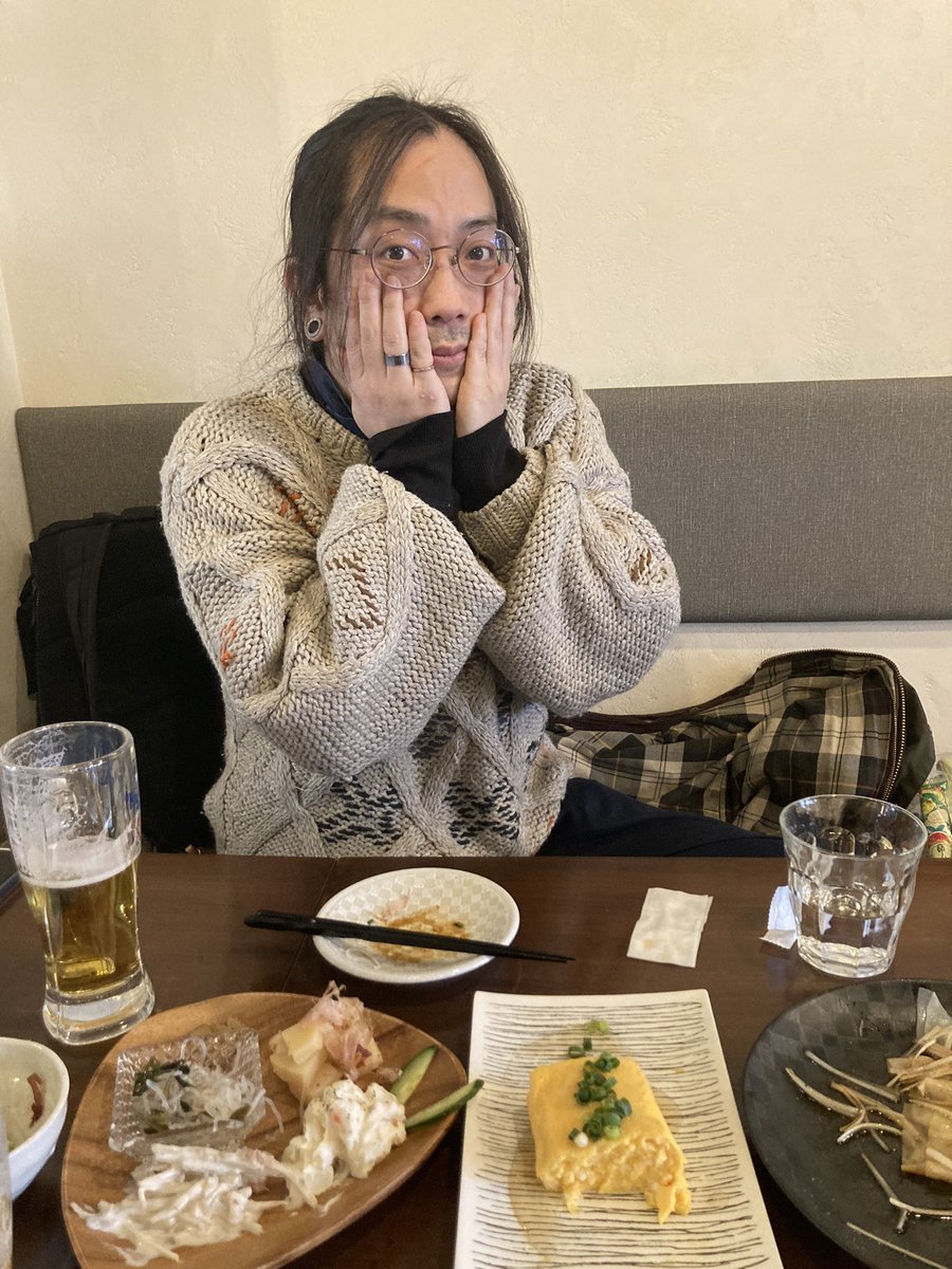 PINE_PUNX's tweet photo. GAROADのマコトと新年会なう!
#garoad
#ヒサトミ https://t.co/sGCWBNhDZN
