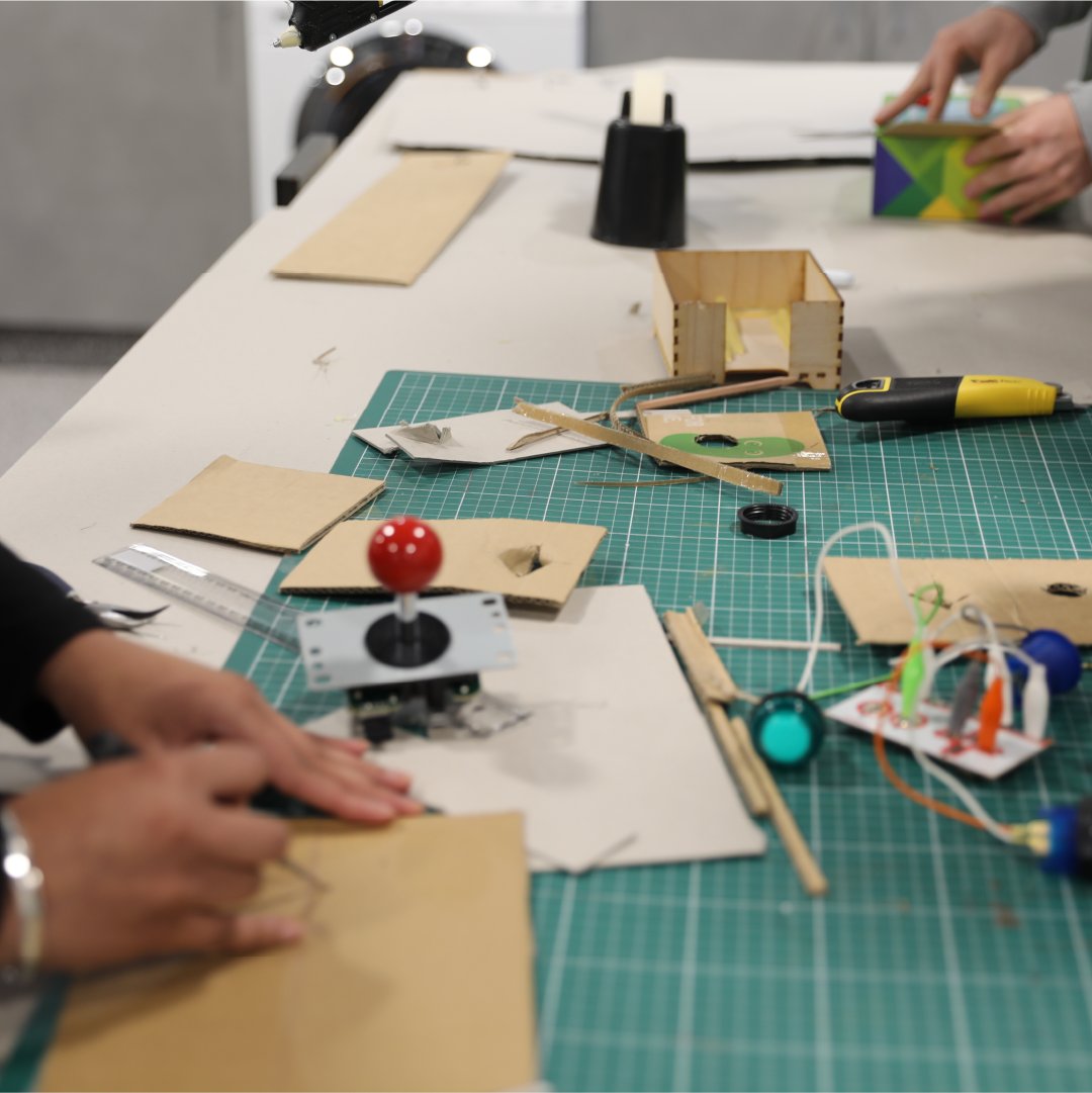 WhittleseaTS's tweet photo. Last week a group of VCAL students learned about game mechanics and coding in our #GameJam program. They did a fantastic job, and we congratulate them for their resillience and bravery in taking on this challenge and learning new skills. Well done!
#WhittleseaTS #WTS #VCAL https://t.co/S9y6kx8x6g