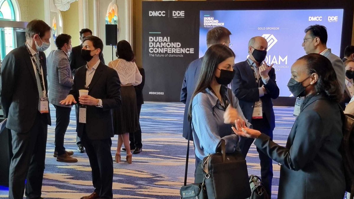 DDE_by_DMCC's tweet photo. Delegates and industry experts join together at the fifth Dubai Diamond Conference to share and discuss industry insights, trends, opportunities and the #FutureOfDiamonds. Watch our Instagram stories and follow us on Twitter for updates on the #DubaiDiamondConference. #DDC2022 https://t.co/75woBJFPva
