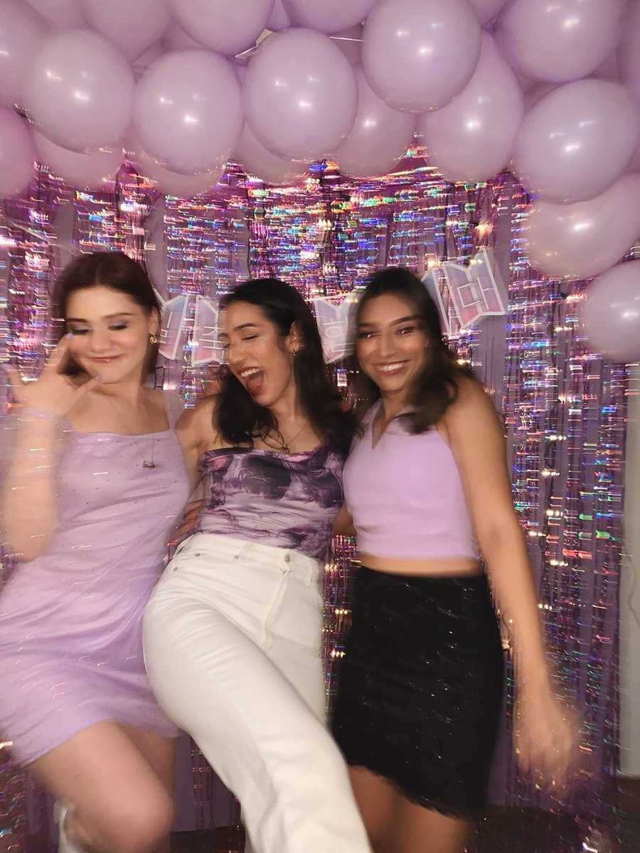 CelinaGil's tweet photo. Amamos las fiestas temáticas, keep them coming🥳💕 https://t.co/ncVskFzwo9