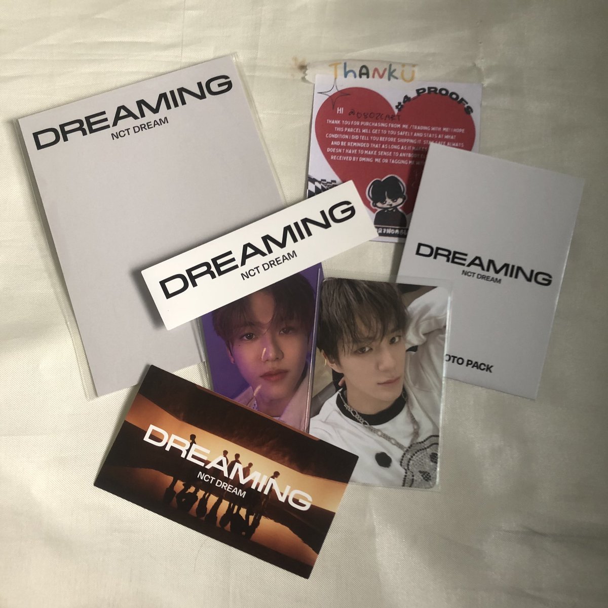 Imrkscart's tweet photo. ៸៸ ꒰ #laisbasket #4_proofs ꒱  

ಇ happy mail from @forzhongle !

my dreaming photopack arrived yesterday! thank you for this po, kahit nagkaroon ng onting conflicts nasunod pa rin naman yung orders ko. tysm!

🗯 pulls ?! nomin pulls
🗯 freebie/s ?! candies https://t.co/nTsuhUnkOI