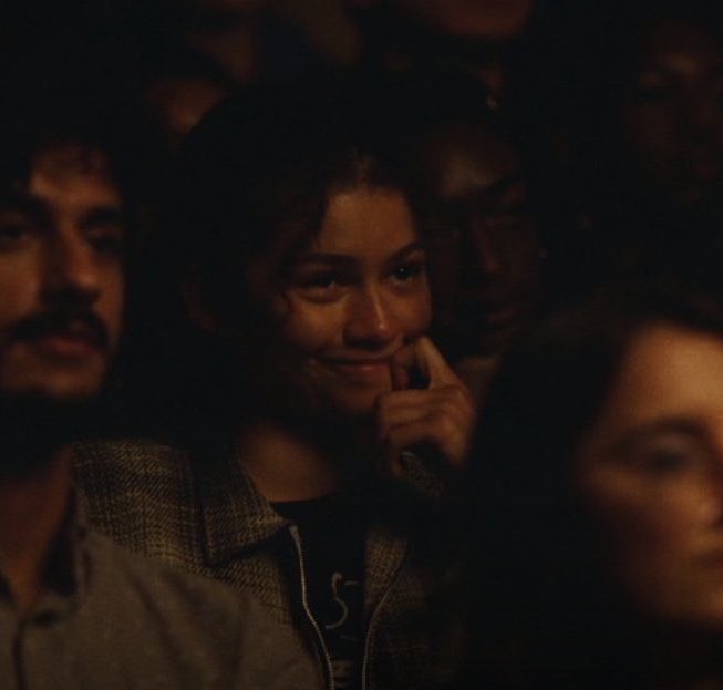 lvslyg's tweet photo. Sis smiling that for once it wasn’t her 😂  #Euphoria https://t.co/9v7yfZSE7I