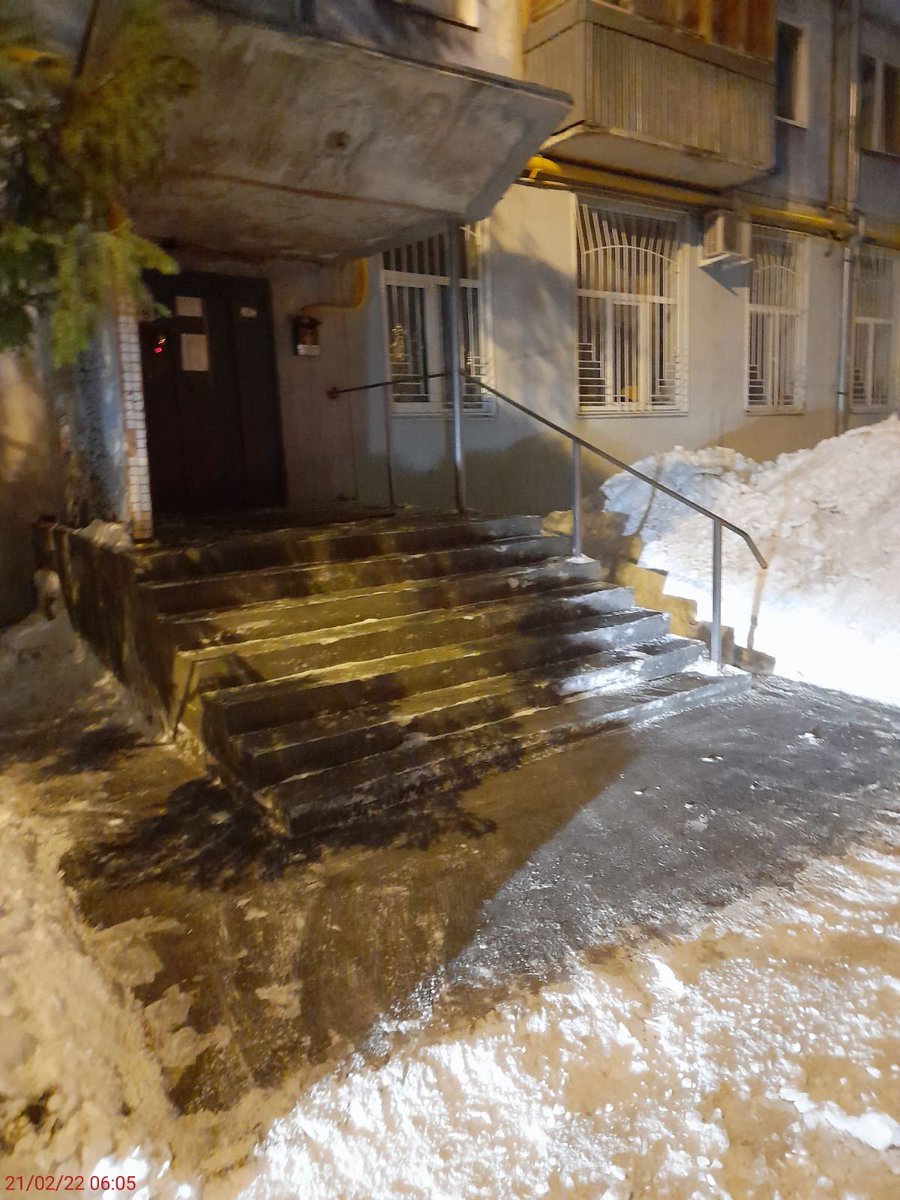 ukoookompas's tweet photo. 21.02.22г. Уборка входных групп от снега и наледи по адресу: ул. Стара-Загора, д. 164

@gkh_kir63 @Rudakov_i_a @adm_kir63 https://t.co/2VnJoS0eS2