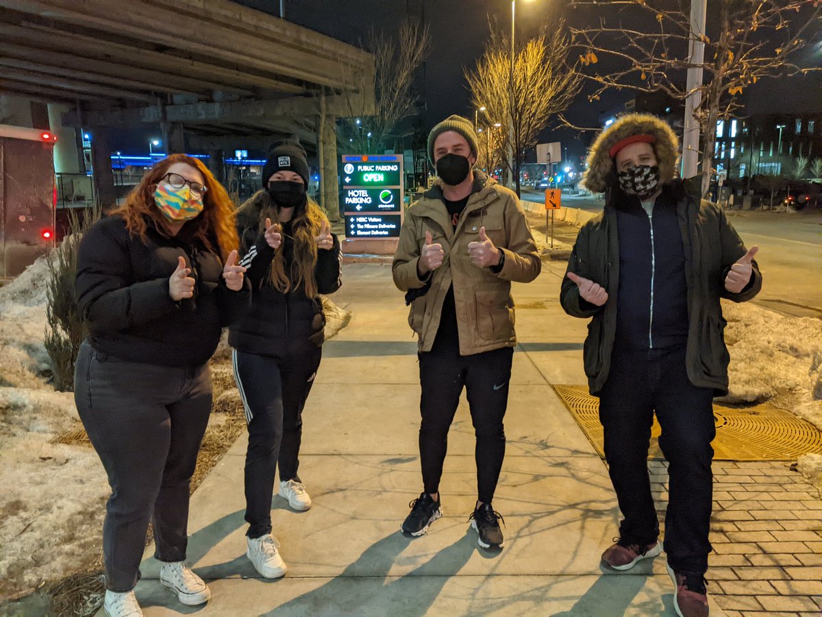 NightMattHoopes's tweet photo. and that's a wrap! thanks for 4 kickass shows, and goodnight @matthewhoopes! https://t.co/lDFM3wQ4q9