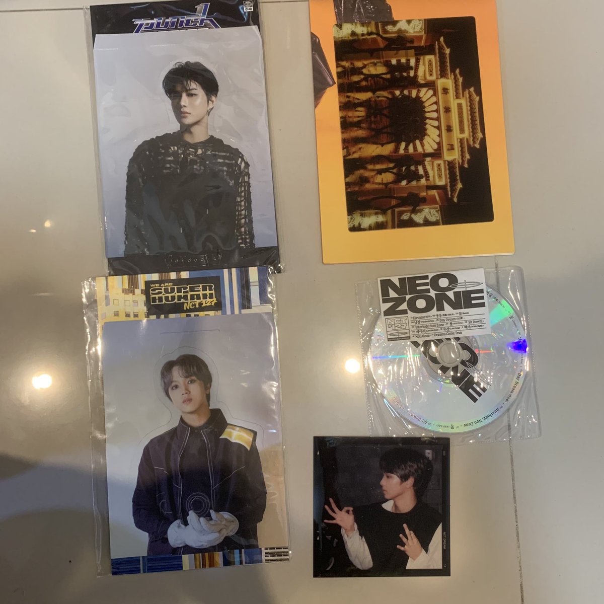 fuakyoubit's tweet photo. พร้อมส่ง 

MD NCT DREAM CINEMA

-แฮชาน special AR ticket set lenticular card + photo card set

-650 .-

ค่าส่ง35/50

รูปขวาของแถม
#ตลาดนัดnct https://t.co/kM6BRochyR