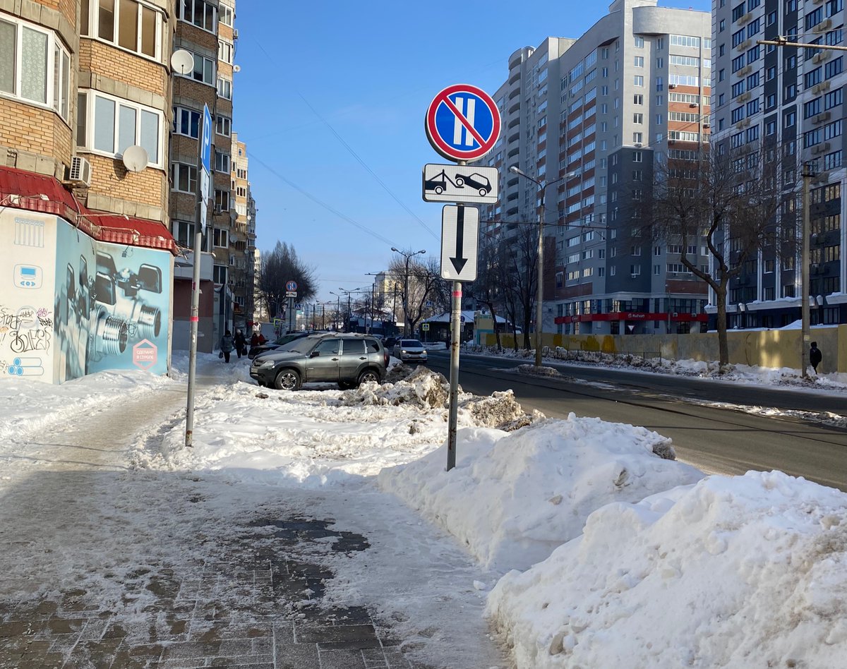 <a href="/MP_Blago63/">МП Благоустройство</a> 
Когда будет произведена очистка у дома ул. Арцыбушевская, 40?? Невозможно ни подъехать, ни подойти. Места даже для маломобильных граждан нечищены!! Третья неделя уже пошла! Надеемся, что само растает??
<a href="/adm_Len/">Администрация Ленинского внутригородского района</a> <a href="/EBondarenko3/">Елена Бондаренко</a> <a href="/SamMobilePriem/">Мобильная приемная Губернатора Самарской области</a> <a href="/DepGorHozSamara/">Департамент ГХиЭ</a>
