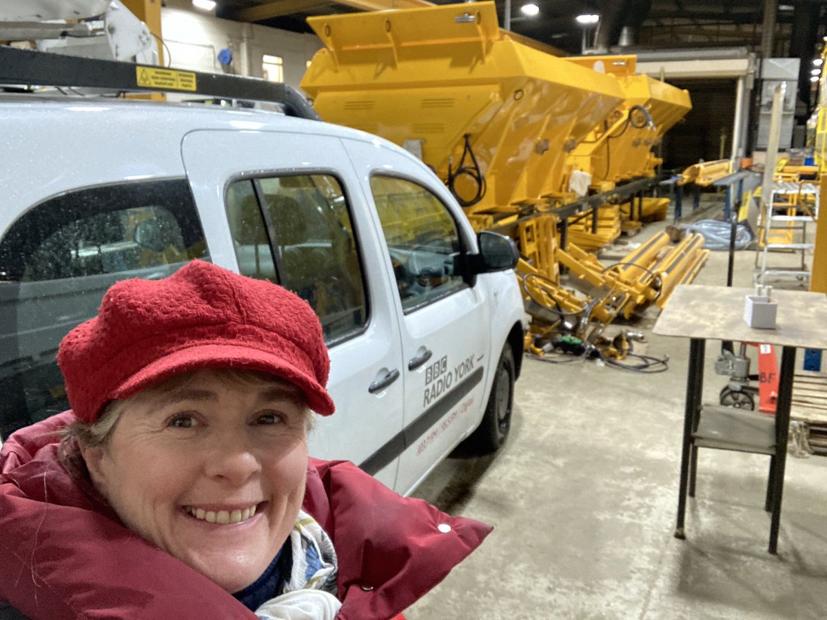 JuliaLewisNY's tweet photo. Wow! I’m literally #InsidetheFactory @EconEngineering factory in #Ripon.

Just like @GreggAWallace I’m meeting the team and trying to get a gritter named after @spanswicktweets - GEORGEY SPANS-GRIT???

More on @BBCYork 

🚚🚚🚚🚚🚚🚚🚚 https://t.co/ry2W7wAyiH