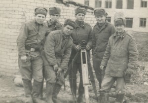 war_only's tweet image. В истории послевоенной форменной одежды Советской Армии не меньше загадок, чем в ранние периоды ее существования. Сегодня разбираемся с одной из них: Куртка утепленная образца 1966 года...

war-only.com/kurtka-uteplen…