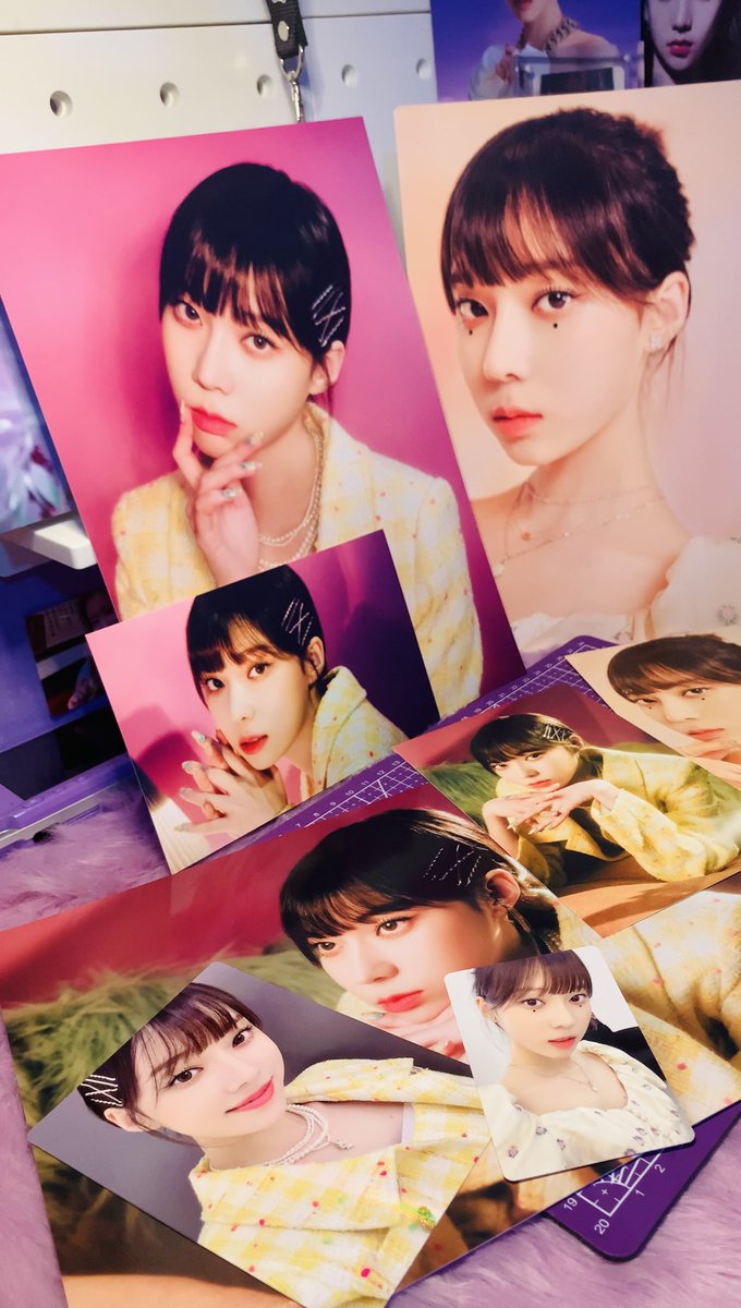 shamaumaaaaa's tweet photo. 📓#maurchives 

My winter sg set is here❕It arrived fast and secured although nagkadents pa rin yung big posters :(( Thank you so much @fortheseoulph for the smooth transaction💗

⟢ unboxing here https://t.co/hXcOZueGOc

#FTSFeedbacks https://t.co/htb5NnjOQP