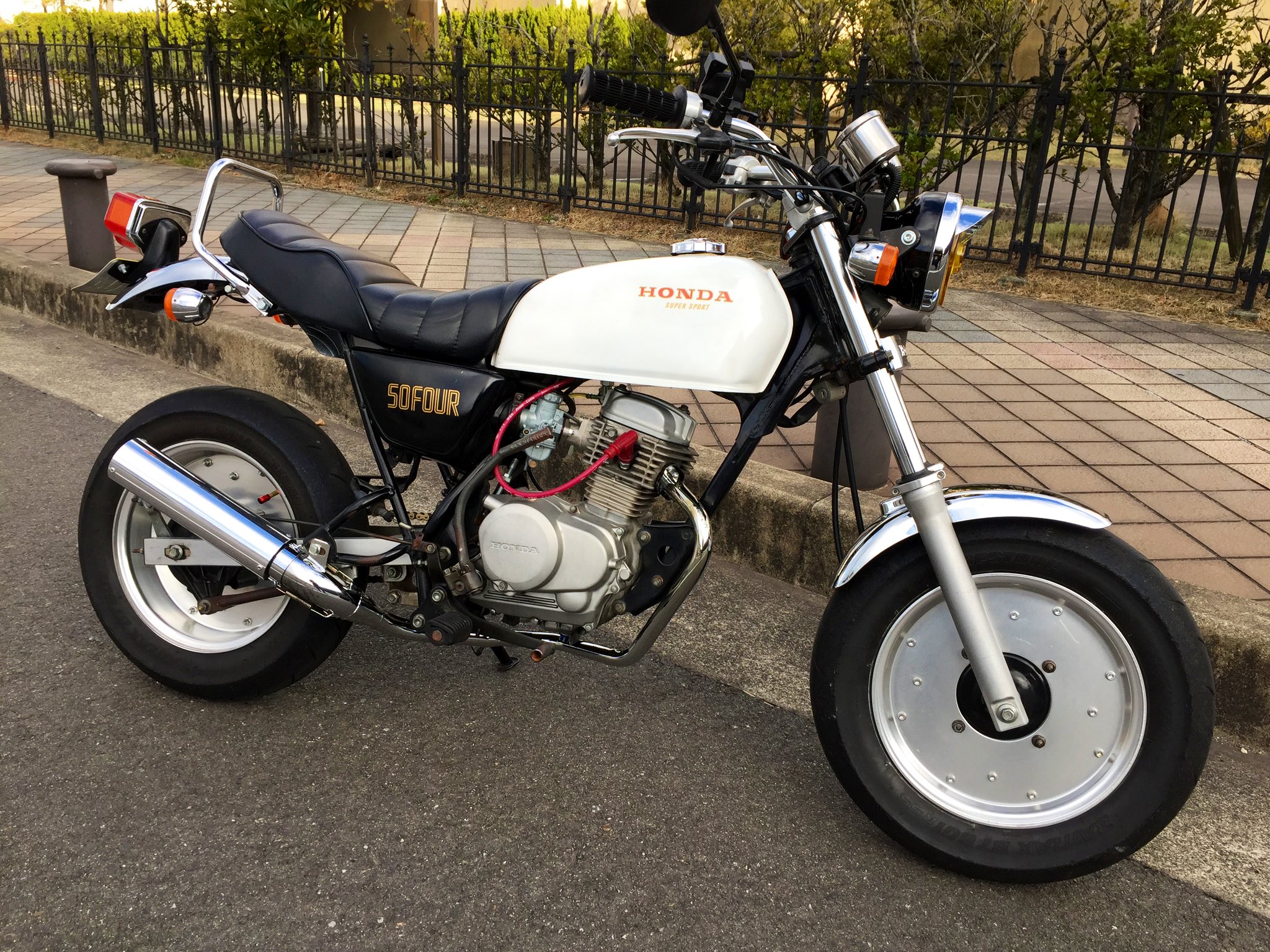 エイプ マフラー エイプ ルーザー管