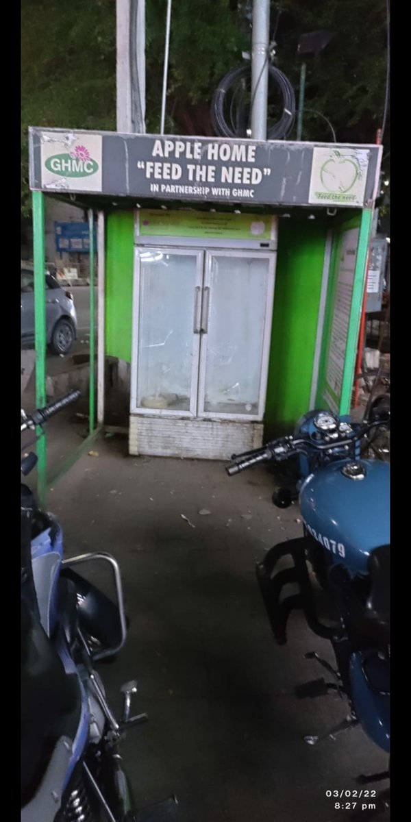 Riyazuddin555's tweet photo. Dear Ravi Kiran @ZC_Khairatabad. can we plz maintain and repair these "Feed the need community fridges". They are really in a very bad condition. Almost all the fridges are in same condition. @arvindkumar_ias https://t.co/OklW32lwUM
