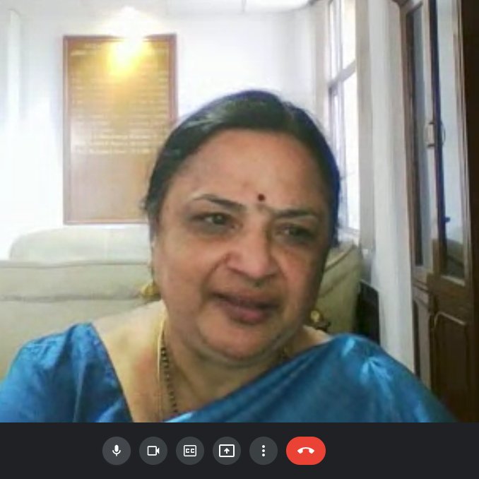 scnss_jnu's tweet image. @scnss_jnu held today a virtual orientation programme of its 1st Ph.D batch. @JNU_official_50 VC, Prof Santishree D. Pandit addressed the faculty and students & exhorted them to pursue academic excellence.
