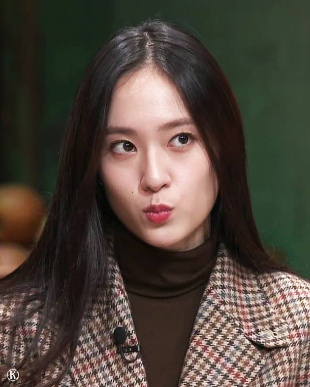 hourlykrystal's tweet photo. https://t.co/kmvQAsfhvS