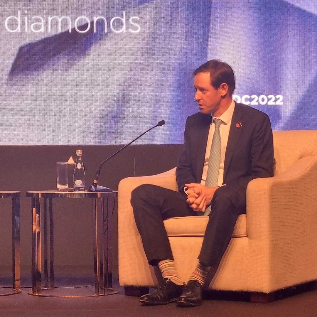 DDE_by_DMCC's tweet photo. #DubaiDiamondConference Panel 1 had an insightful discussion on how the #diamondtrade performed well during the pandemic. #DDC2022 #FutureOfDiamonds @ALROSA_official @debeersgroup @CleaverBruce https://t.co/jR4RQFWIFh