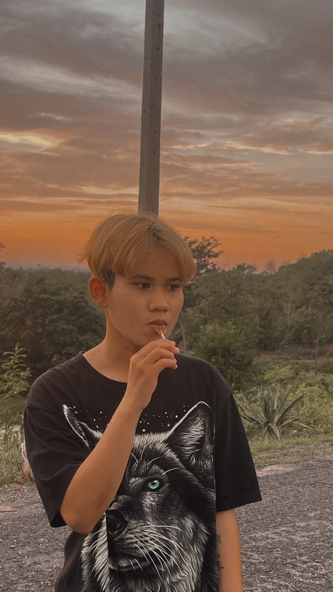 Ninopthma's tweet photo. มีแต่คนอยากเห็นตอนถอดแมส🤪 #ทอมดี้ https://t.co/u3o0Y7XHz7