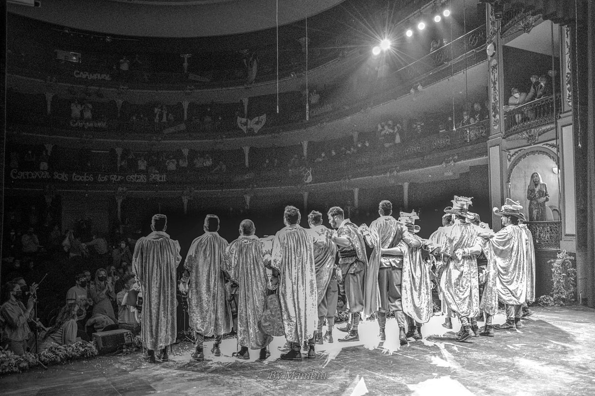 ¡¡SOMOS FINALISTAS EN ALCALÁ!!

¡¡SOMOS FINALISTAS EN CARMONA!!

Inolvidable lo que estamos viviendo... GRACIAS!!! 🤎🤎