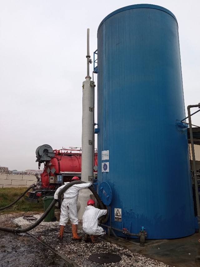 LifeInfusionEU's tweet photo. From @LifeMethamorph to @LifeInfusionEU 💧

How is the adaptation of the equipment being carried out? 🧐

➡️https://t.co/06drEViMk8

#lifeproject #innovation #news #infusion #biorefinery #waste #wastewater #circulareconomy https://t.co/BfiAdpmQ27