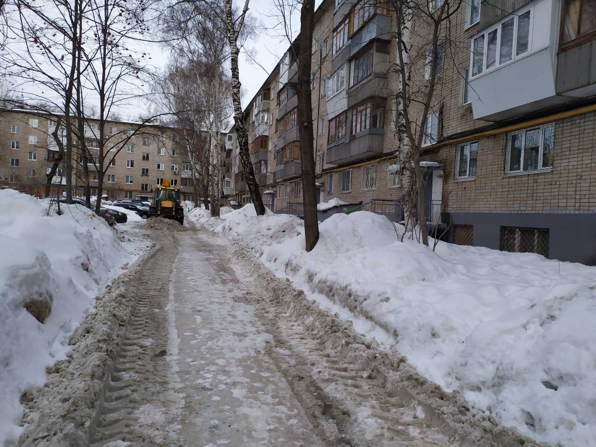 ukoookompas's tweet photo. 21.02.22г. Проводится механизированная уборка снега на прилегающей территории по адресу: ул. Ставропольская, 163

@gkh_kir63 @adm_kir63 @Rudakov_i_a https://t.co/4DuN34DLDB