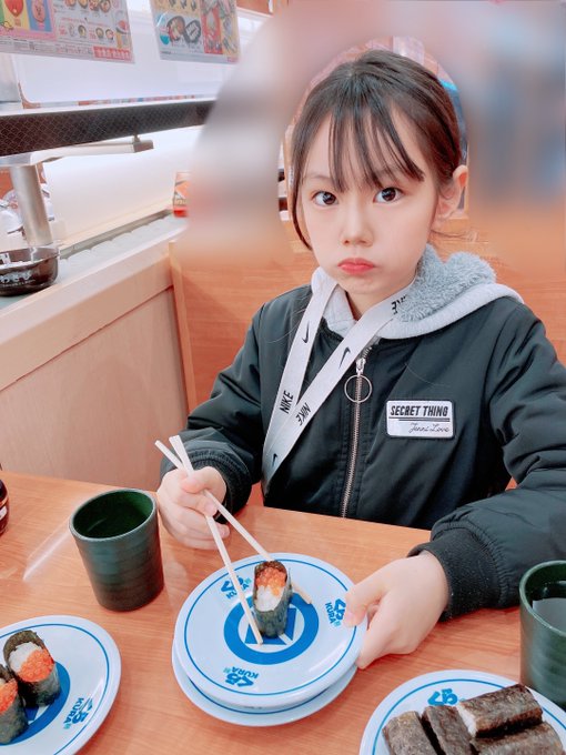 Twitterのコスプレ画像31