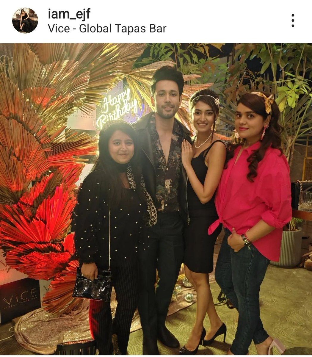 AK3Wonder's tweet photo. Yesterday's rocking retro surprise birthday party for Shubhavi.ππ Can feel the fun. The girls are dazzling!π€β€
#EricaFernandes @IamEJF #Shubhavi #Pooja #Sonyaa https://t.co/brwPxn6AyK