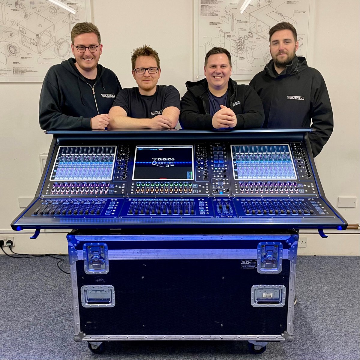 SouthbyProd's tweet photo. SPECIAL DELIVERY: Hire stock now offers the @DiGiCo_official Quantum 338 which combines power & connectivity within a remarkably compact format, Quantum 338 follows the Quantum 7 in defining the future of audio mixing.
#DiGiCo #DiGiCoQuantum #DiGiCo338 #DiGiCoQuantum338 https://t.co/kipMlzzzfi