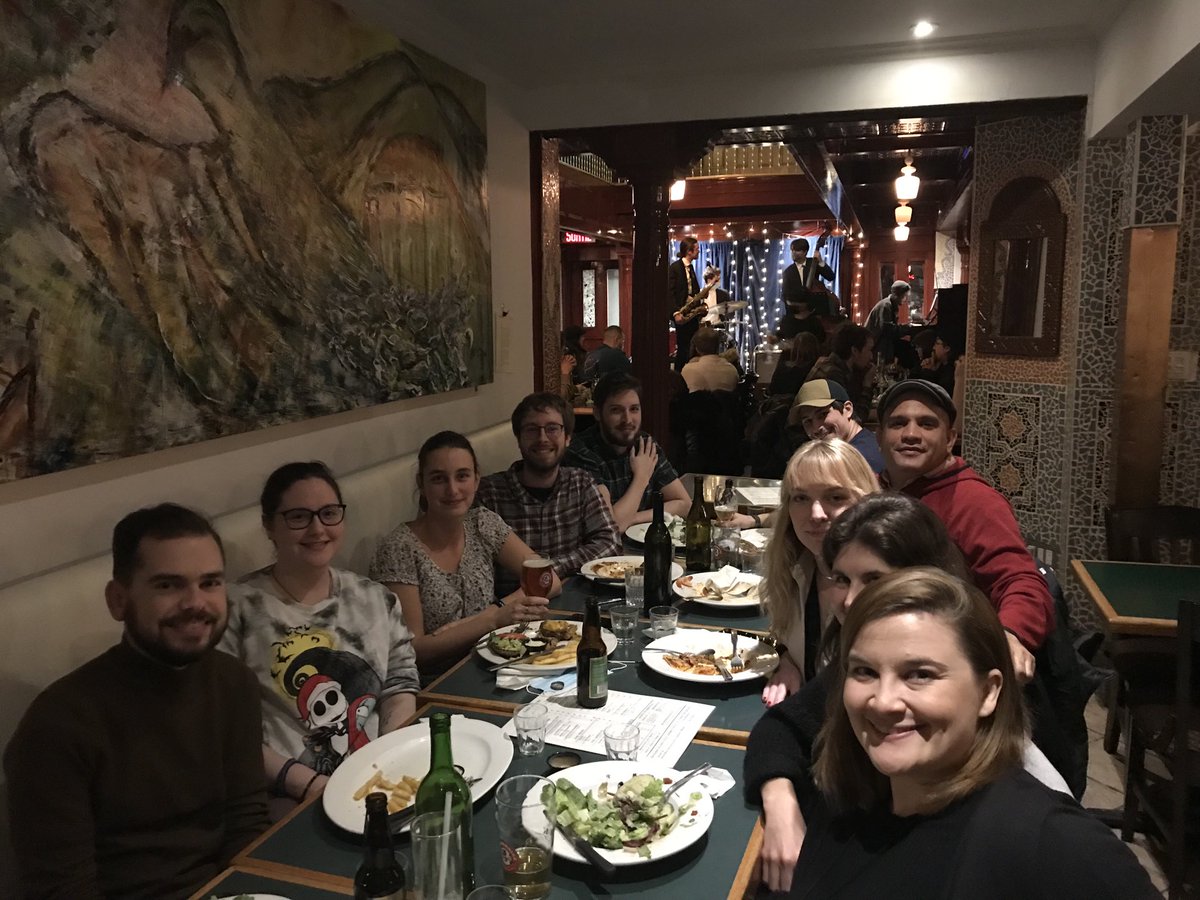 Happy to have fun with members of my laboratory this weekend. At last, we were able to celebrate our Christmas, Valentine's Day, and doing our Christmas gift exchange too. Nice environment, good food and, of course, with jazz music to our ears.