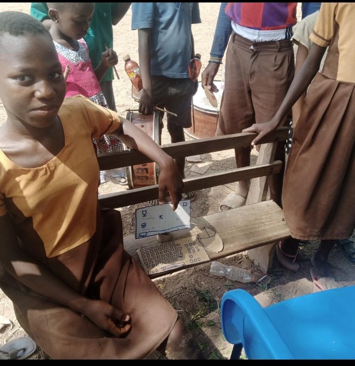 MasterMawuena's tweet photo. Sam George | Ohemartin | Ghana Card | UTAG | Pastor Fred | Down Flat | #AmericaFirst 

Dear #America #Americans thank you for being a generous country and people. 🙏🏽

Plea: can someone donate JUST ONE computer to this school which uses paper board as computer to teach ICT? https://t.co/ENSreDfhPE