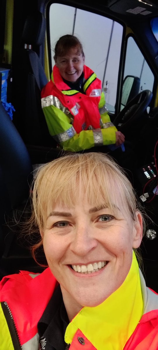 DubFireBrigade's tweet photo. If you see our Donnybrook ambulance around the city today it is crewed by Firefighter/Advanced-Paramedics Scully and Scully (no relation!).

If you have called for an ambulance today please wear a mask for your protection and that of our crews. https://t.co/0pHbu29BcY