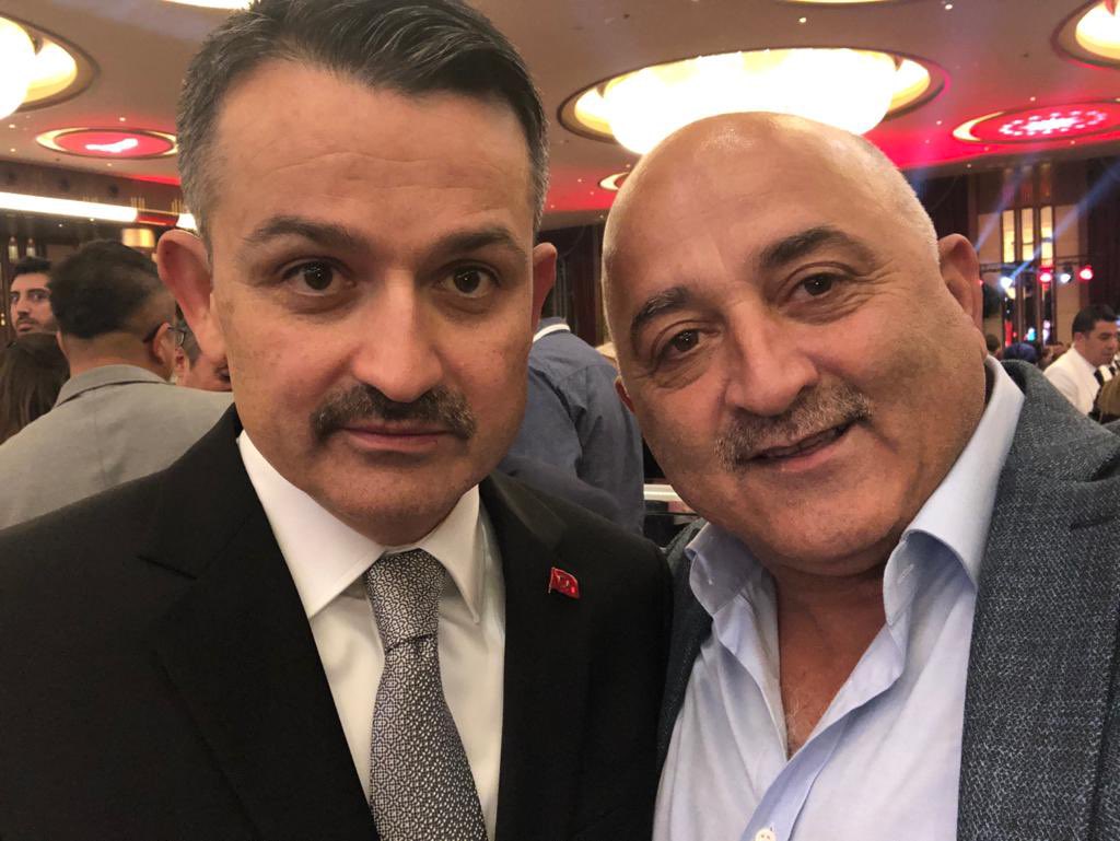 Covid-19 testi pozitif çıkan Bakanımız <a href="/bekirpakdemirli/">Dr. Bekir Pakdemirli</a> beyefendiye ve tüm hastalarımıza rabbimden şifa diliyorum.
<a href="/TCTarim/">T.C. Tarım ve Orman Bakanlığı</a> 
<a href="/tarimkredi/">Tarım Kredi</a>