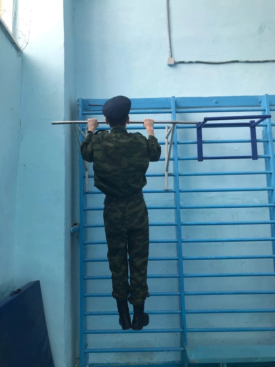 В ГБОУ СОШ пос. Волжский Утёс прошёл школьный этап военно-спортивной игры «Зарница Поволжья».
«Зарница Поволжья» — испытание на силу, ловкость и знания. А ещё это экзамен на сплочённость, командный дух.