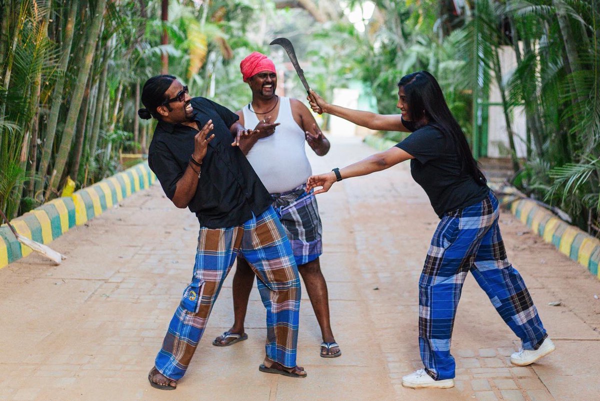 wilburworldwide's tweet photo. LUNGI PANTS- Where traditional meets modern! 100% Tamil Nadu cotton, Ships Wordwide! Get your pair today! https://t.co/UEoifbqhk4 📸 Plinther Mendoza Featuring Sharon Uthappa and "Chain" Jeyapal #LungiPants #MakingTheCommonExtraordinary #SimpleSuperstar https://t.co/JY5B8uq5fR