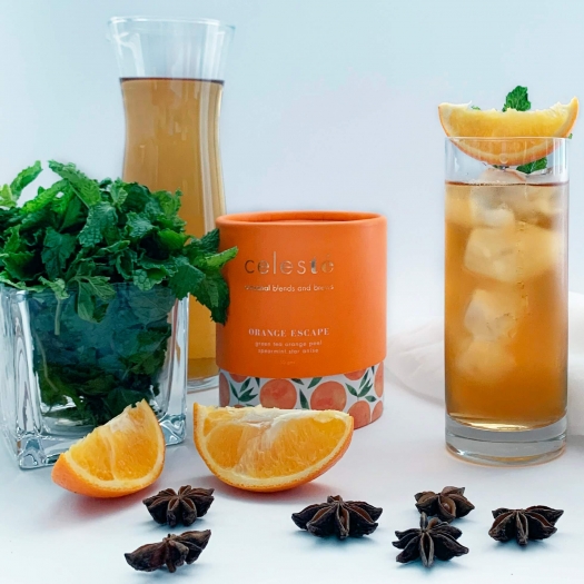 luxuryfacts's tweet photo. Chamomile’s fruity-floral aroma is complimented by the woody pine scent of rosemary @CelesTe_Teas's Green Tea Orange Escape is a gold rush is truly a bounty!

https://t.co/y8uXowk0TU
.
.

#lfshop #celeste #tealovers https://t.co/UBHCEi2NyP