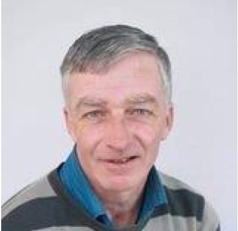 CorkNorthCWD's tweet photo. Bernard Twomey is the Community Health Worker covering the Glen. Bernard supports many groups in the area, links people into the Glen Resource Centre and St. Brendanโs Walking Group. You can contact Bernard on 0876883495 #communitywork #community #HSE ##WellbeingNetwork https://t.co/437iUkyv3X
