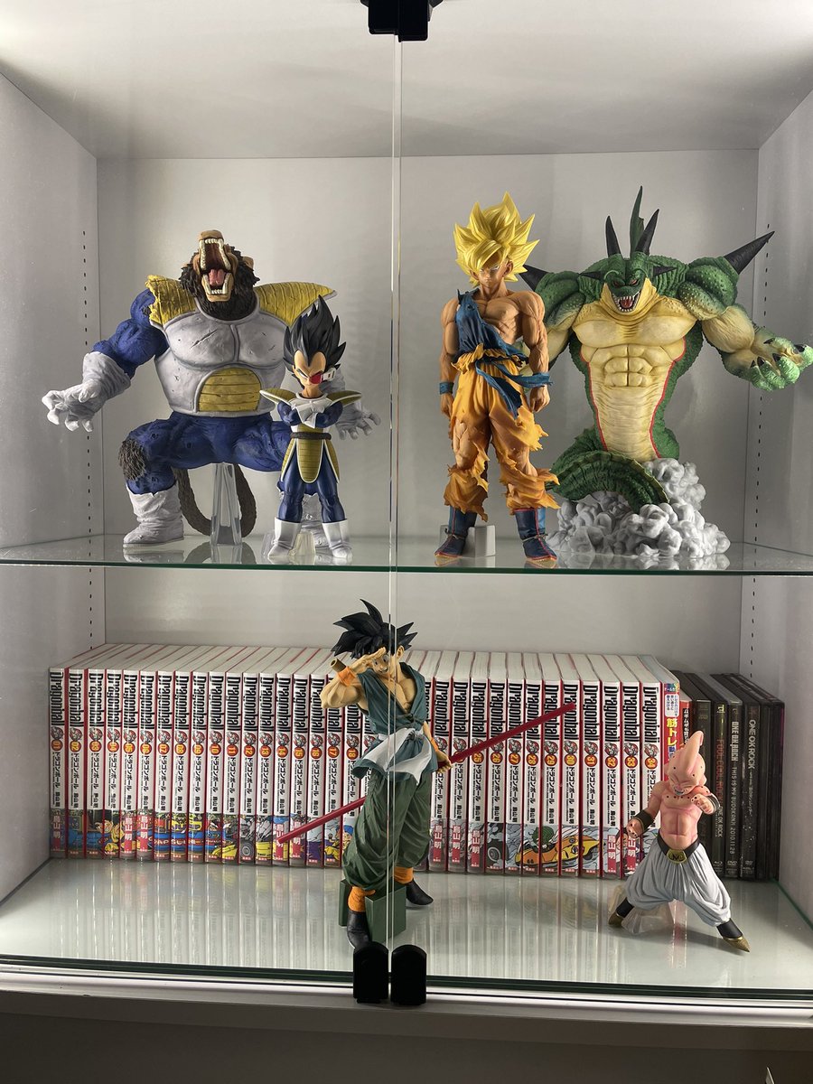 ドラゴンボール   フィギュア ショーケース JAJAN JAJANフィギュアケースに ドラゴンボールフィギュアをディスプレイ中