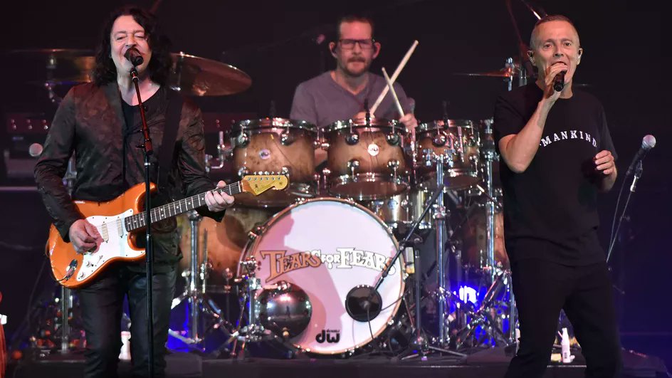 franceinfo culture (@franceinfo_cult) on Twitter photo Tears For Fears : le grand retour du groupe pop-rock britannique après 18 ans d'absence dans les bacs <a href="/tearsforfears/">Tears for Fears</a> #musique <a href="/fantasyrecords/">Fantasy Records</a>
francetvinfo.fr/culture/musiqu… Tears For Fears : le grand retour du groupe pop-rock britannique après 18 ans d'absence dans les bacs <a href="/tearsforfears/">Tears for Fears</a> #musique <a href="/fantasyrecords/">Fantasy Records</a>
francetvinfo.fr/culture/musiqu…